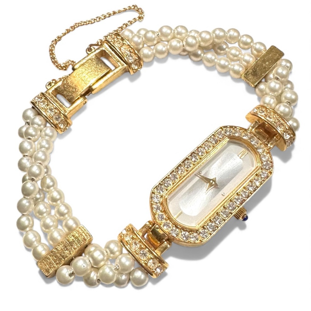 Vintage Elizabeth Taylor for Avon 1993 Elegant Gold and Pearl Bracelet Watch